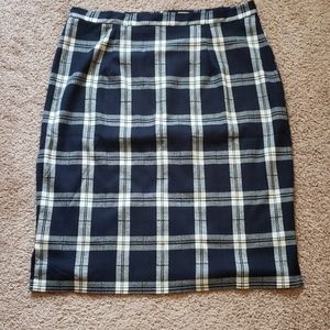 NWOT modcloth Navy Plaid Pencil Skirt